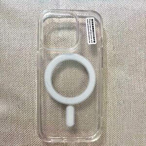 BRAND NEW iPhone 15 Mag-Safe Case